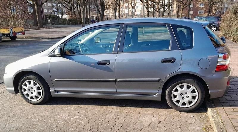 Gebraucht Honda Civic LS 90 PS (66 kW) 2005 Grau Kleinwagen