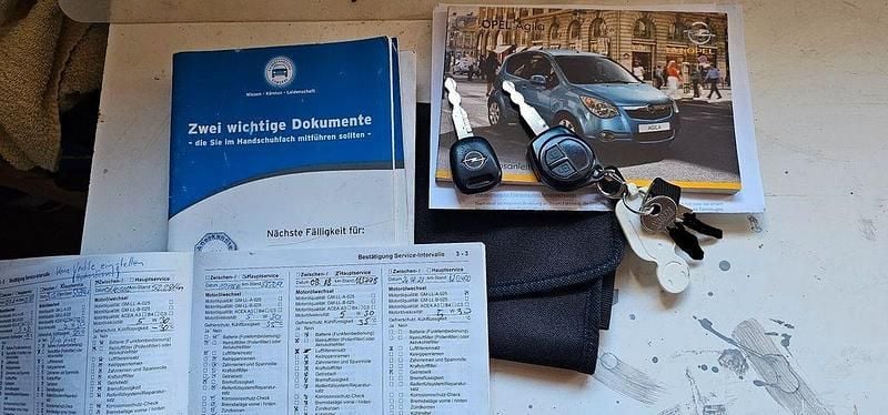 Gebraucht Opel Agila Edition 94 PS (69 kW) 2009 Schwarz Kleinwagen