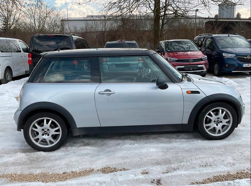 Gebraucht Mini Cooper 115 PS (84 kW) 2003 Silber Kleinwagen