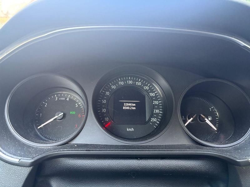 Gebraucht Renault Mégane GrandTour Life 116 PS (85 kW) 2019 Weiß Kombi