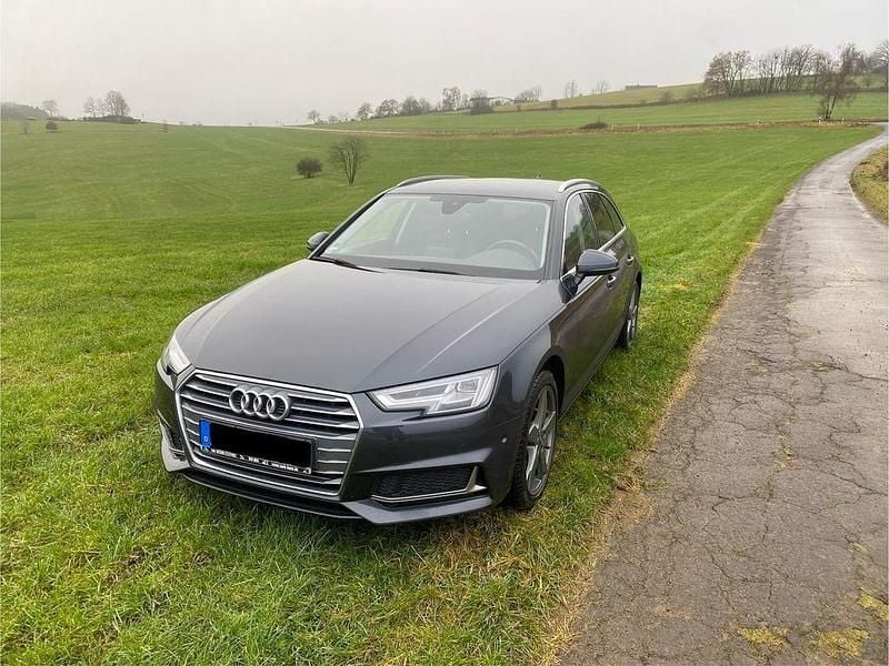 Grau Gebraucht 2018 Audi A4 Design Kombi | 16.990 € (Guter Preis) - Bild 1/4