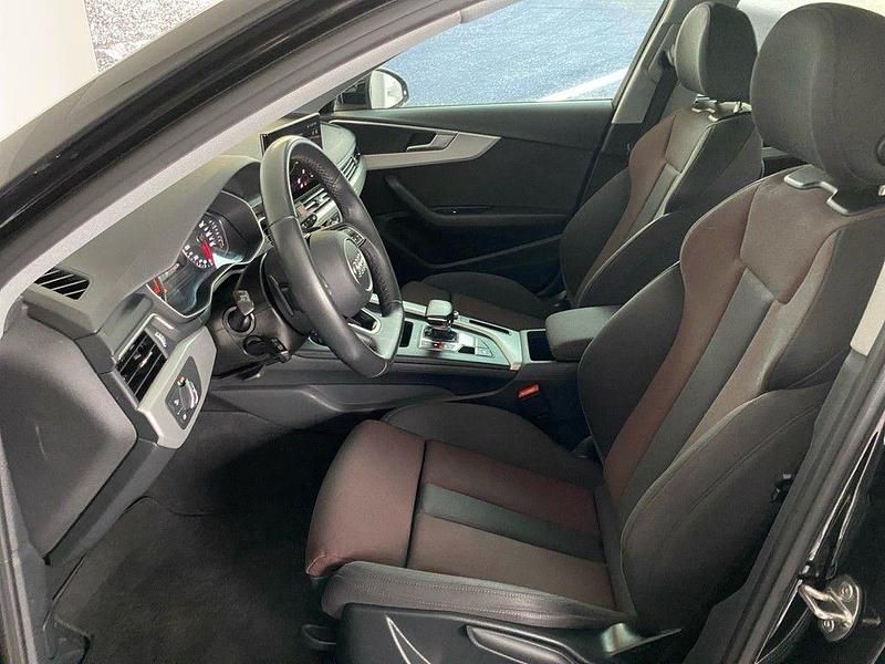 Gebraucht Audi A4 Business 265 PS (194 kW) 2022 Mythosschwarz metallic Kombi