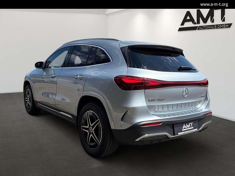 Gebraucht Mercedes EQA350 AMG line 214 kW (292 PS) 2024 Silber SUV