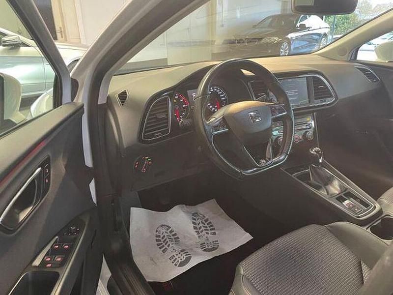Gebraucht Seat Leon FR 179 PS (131 kW) 2017 Weiß Limousine