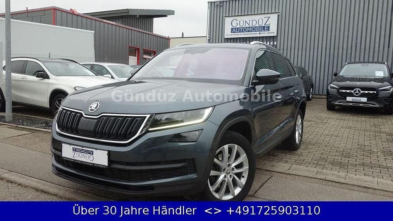 Grau Gebraucht 2021 Skoda Kodiaq Style SUV | 20.995 € (Fairer Preis) - Bild 1/4
