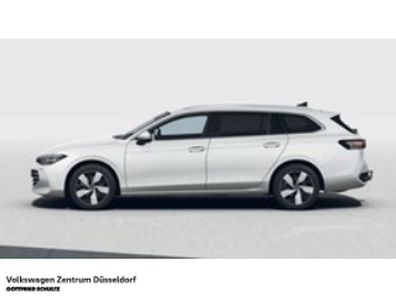 Neu VW Passat Business 150 PS (110 kW) 2026 Oryxweiß perlmutteffekt Kombi