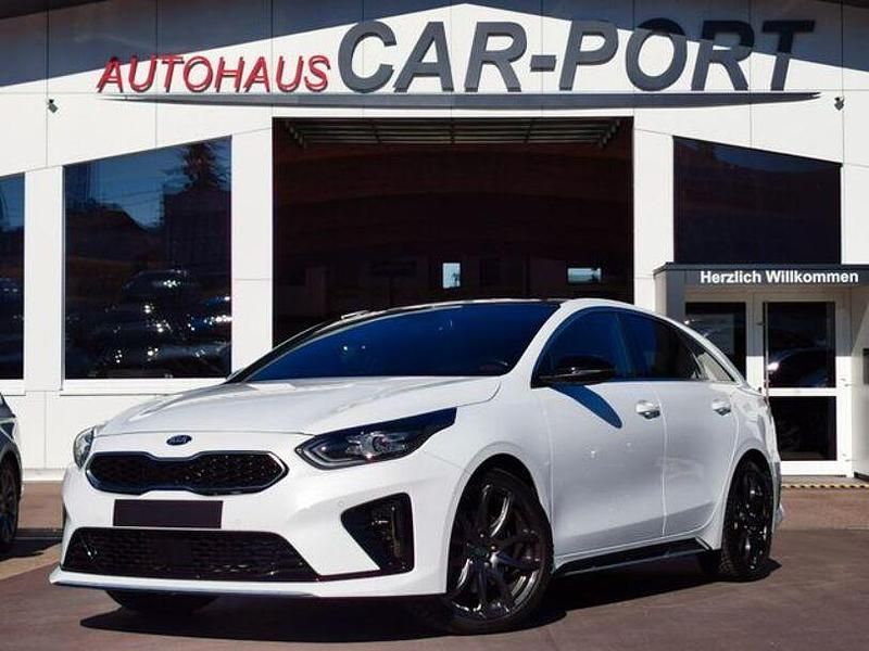 Weiß Gebraucht 2020 Kia ProCeed GT-Line Kleinwagen | 18.890 € (Fairer Preis) - Bild 1/3