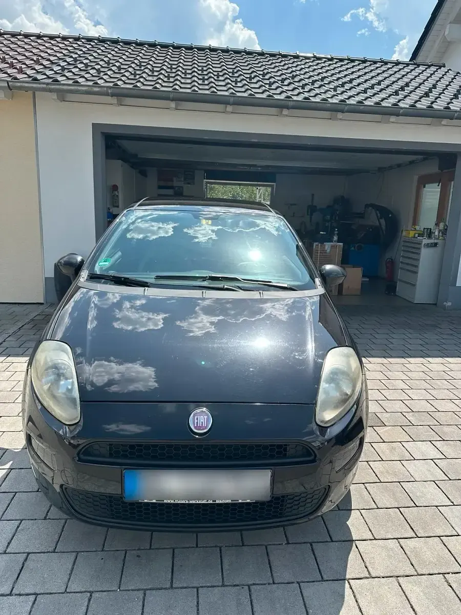 Gebraucht Fiat Punto Evo 69 PS (50 kW) 2012 Schwarz Kleinwagen