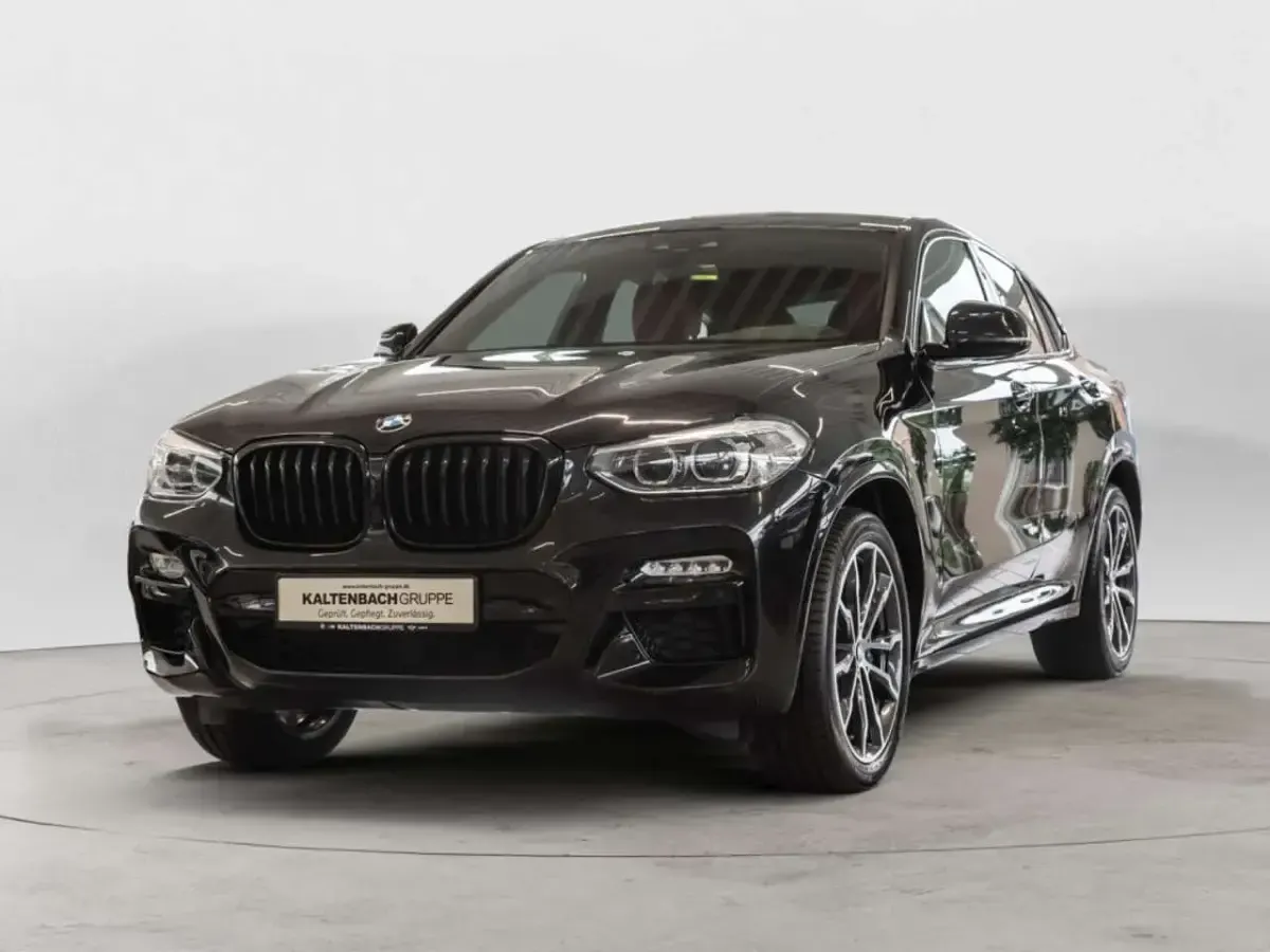 Gebraucht BMW X4 M Sport 354 PS (260 kW) 2019 Saphirschwarz SUV