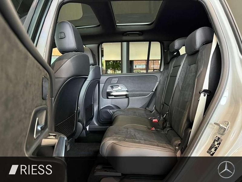 Gebraucht Mercedes GLB250 AMG 224 PS (164 kW) 2025 Manufaktur lack manufaktur alpingrau uni SUV