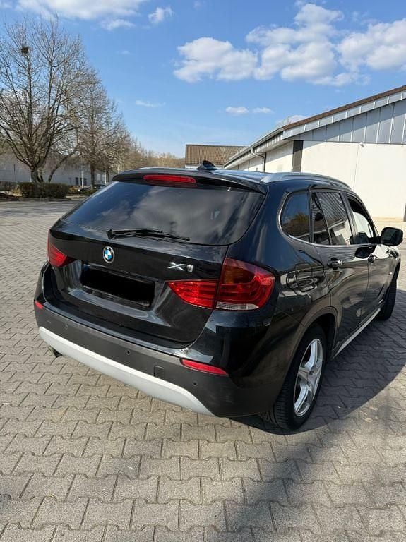 Gebraucht BMW X1 204 PS (150 kW) 2010 Schwarz SUV
