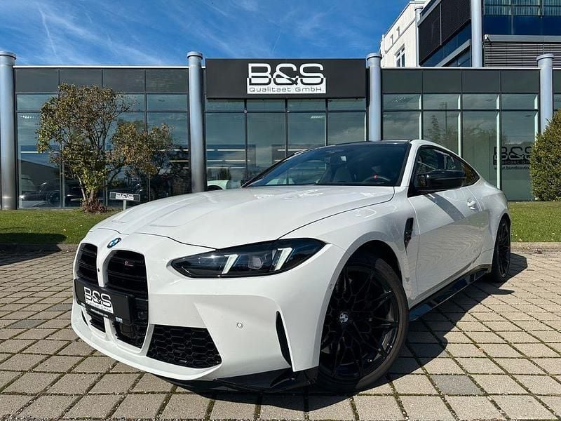 Weiß Gebraucht 2025 BMW M4 Competition Edition Coupé | 93.990 € (Guter Preis) - Bild 1/4