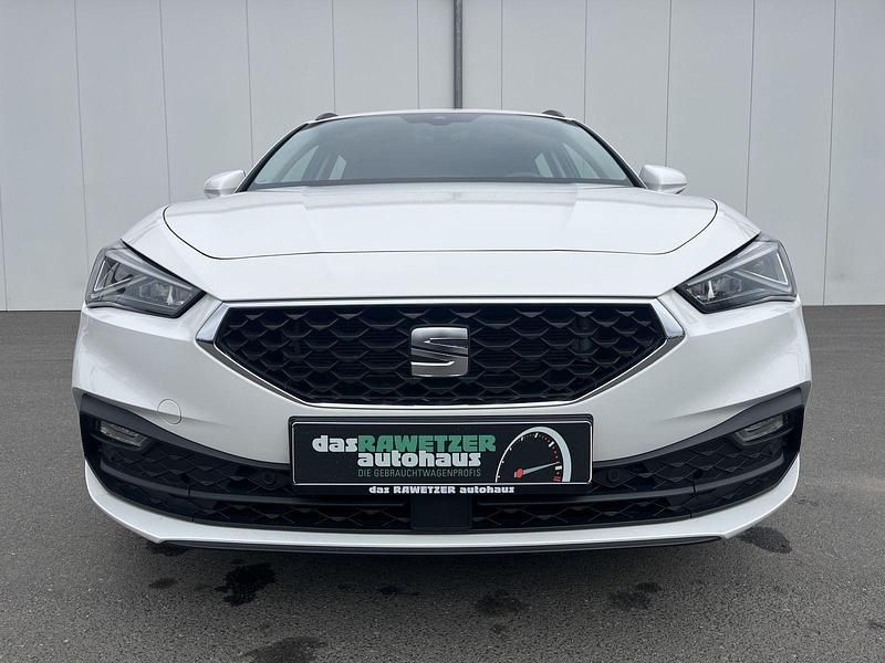 Gebraucht Seat Leon Style 150 PS (110 kW) 2022 Weiß Kombi