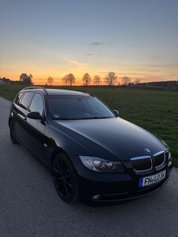 Usata BMW 330 231 CV (169 kW) 2006 Nero Station wagon