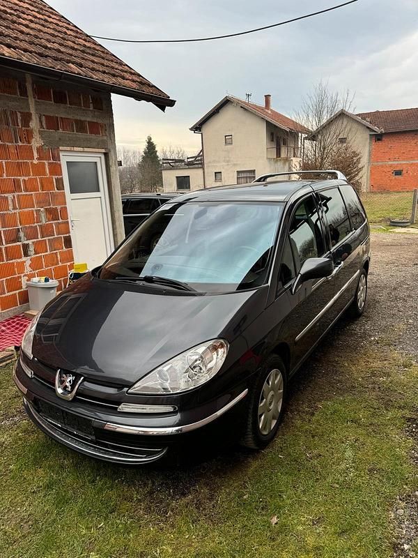 Gebraucht Peugeot 807 136 PS (100 kW) 2009 Grau Van / Kleinbus