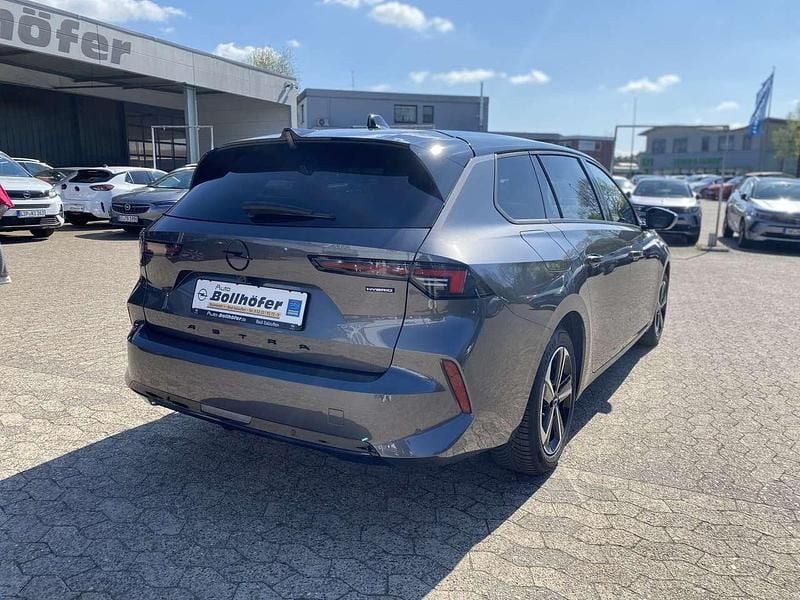 Gebraucht Opel Astra 136 PS (100 kW) 2025 Vulkan grau Kombi