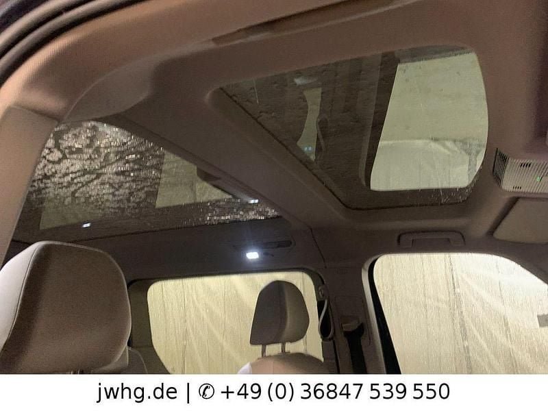 Gebraucht VW Multivan Energetic 218 PS (160 kW) 2022 Starlight blue Van