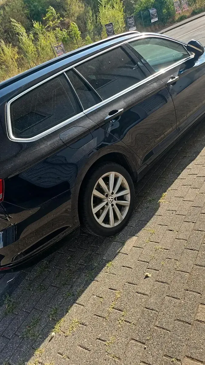 Gebraucht VW Passat 150 PS (110 kW) 2017 Schwarz Kombi