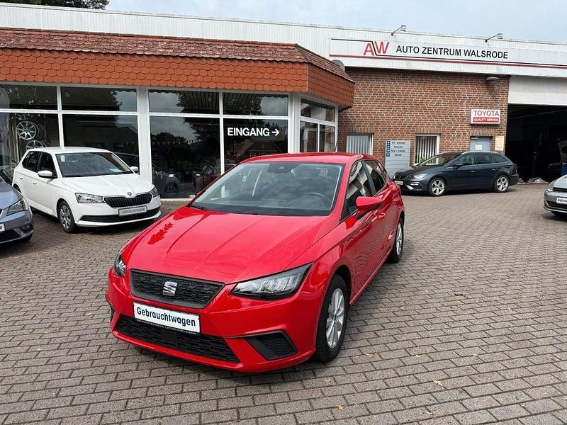 Rot Gebraucht 2022 Seat Ibiza Style Limousine | 15.199 € (Fairer Preis) - Bild 1/4