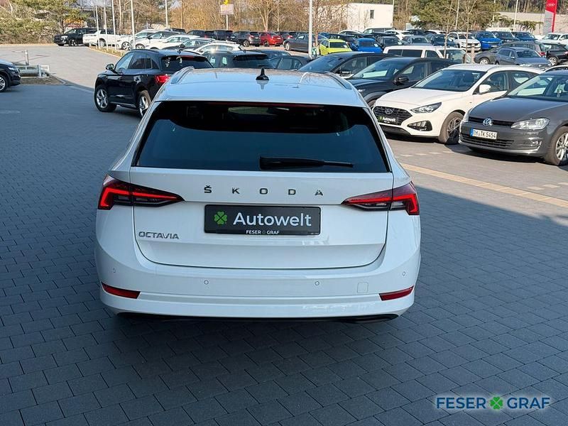 Gebraucht Skoda Octavia 116 PS (85 kW) 2021 Candy weiss Kombi