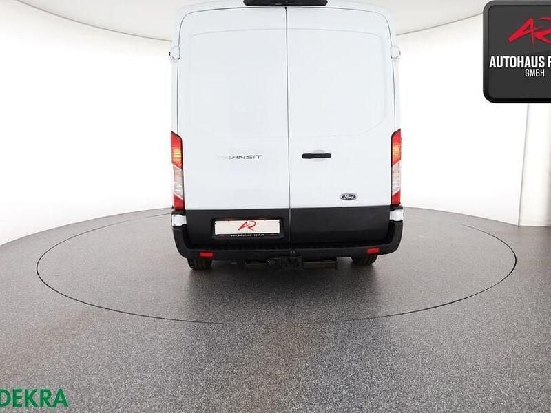 Gebraucht Ford Transit 105 PS (77 kW) 2020 Frostweiß Van / Kleinbus