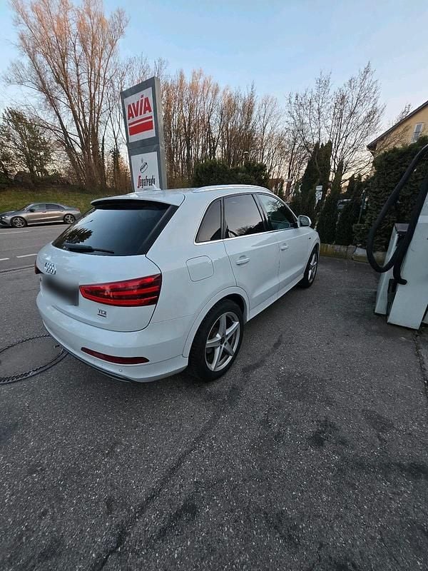 Gebraucht Audi Q3 S-Line 177 PS (130 kW) 2012 Weiß SUV