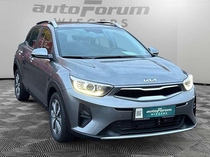 Gebraucht Kia Stonic Vision 101 PS (74 kW) 2024 (m7g) astro grey m SUV