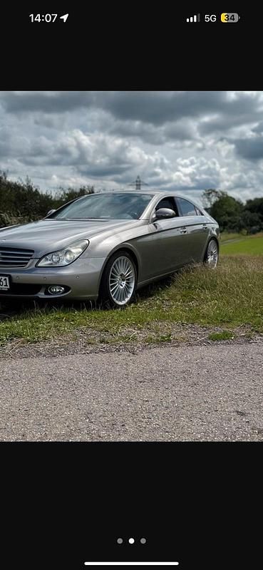 Gebraucht Mercedes CLS320 300 PS (220 kW) 2008 Andere farben Limousine