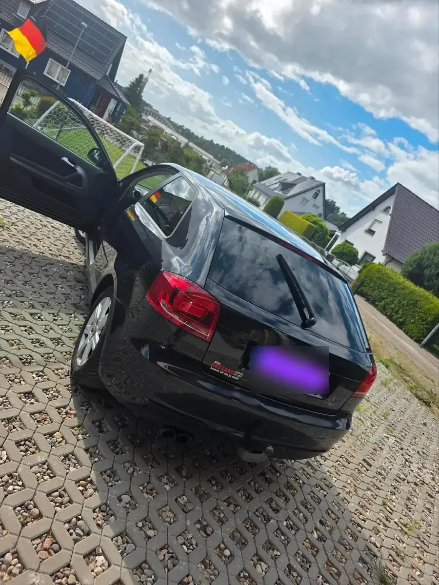 Gebraucht Audi A3 Sportback 125 PS (91 kW) 2009 Schwarz Kleinwagen