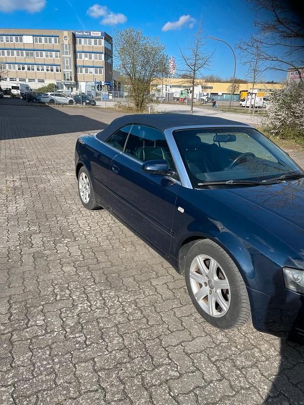 Gebraucht Audi A4 Cabriolet 170 PS (125 kW) 2002 Blau Cabrio