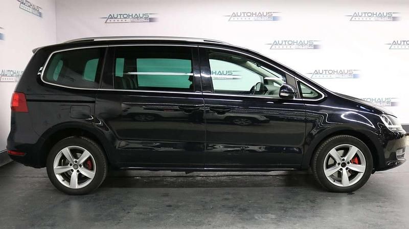 Gebraucht VW Sharan Highline 150 PS (110 kW) 2011 Schwarz Van / Kleinbus