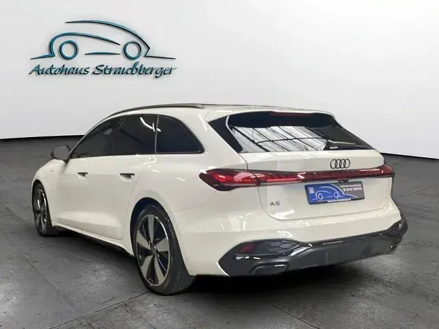 Gebraucht Audi A5 S-line plus 204 PS (150 kW) 2025 Weißkeine angabe Kombi