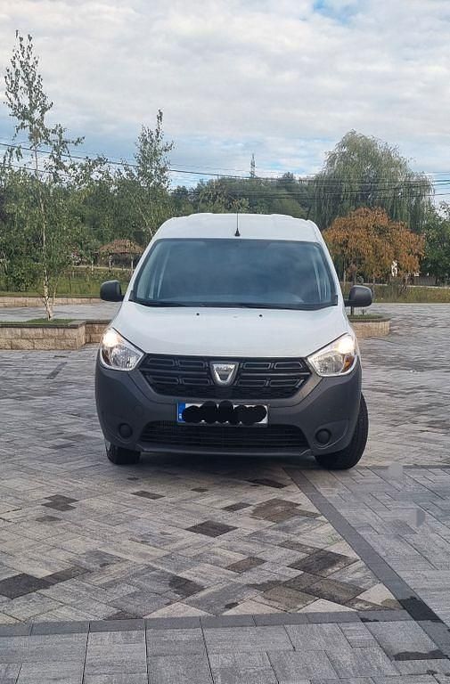Weiß Gebraucht 2020 Dacia Dokker Comfort Van | 5.850 € (Fairer Preis) - Bild 1/4