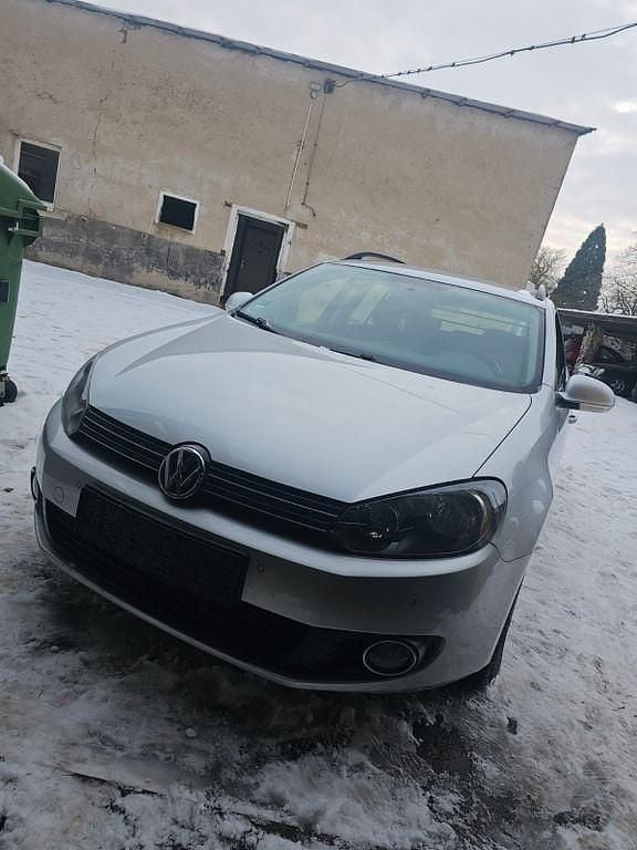 Silber Gebraucht 2009 VW Golf VI Comfortline Kleinwagen | 3.000 € (Superpreis) - Bild 1/4