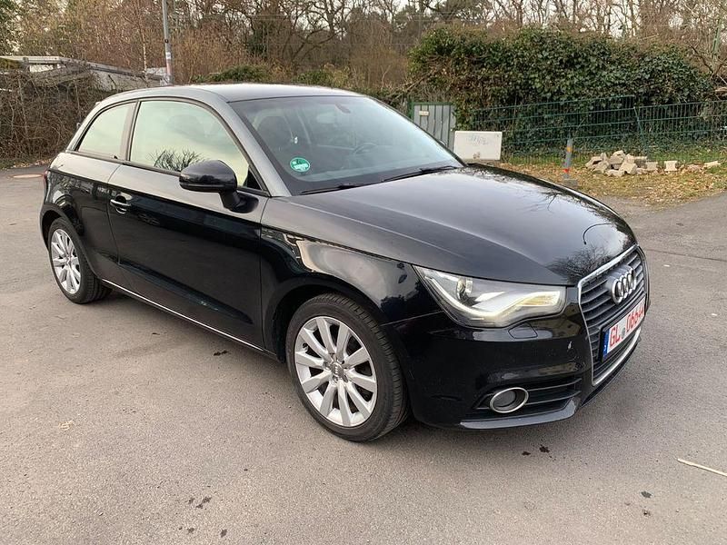 Gebraucht Audi A1 Ambition 122 PS (89 kW) 2013 Schwarz Kleinwagen