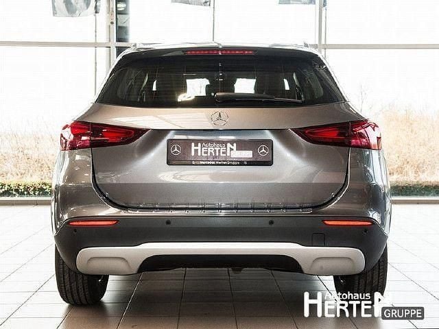Gebraucht Mercedes GLA200 163 PS (119 kW) 2024 SUV
