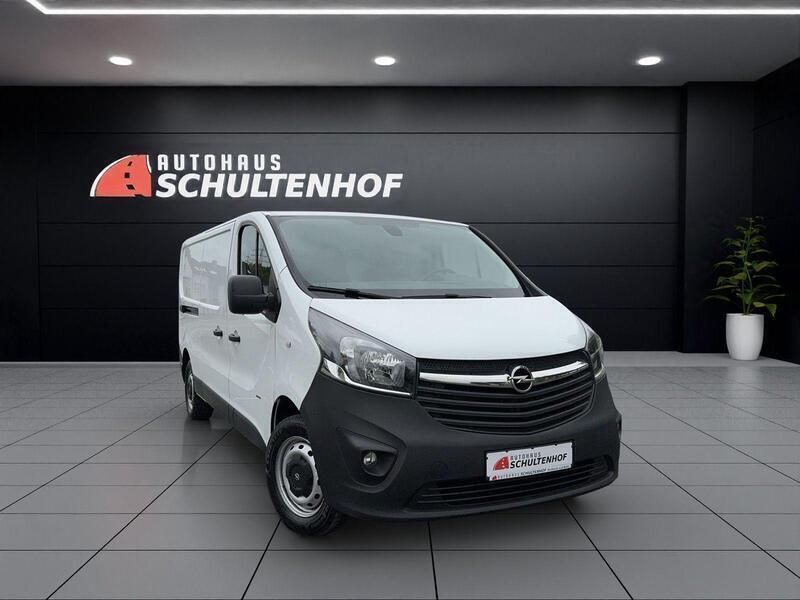 Weiß Gebraucht 2018 Opel Vivaro Van | 13.999 € (Guter Preis) - Bild 1/4