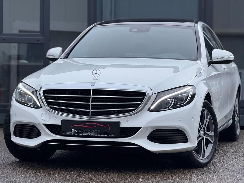Weiß Gebraucht 2014 Mercedes C200 Exclusive Limousine | 19.990 € (Fairer Preis) - Bild 1/4