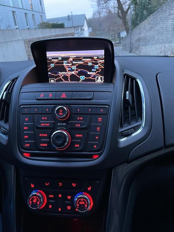 Gebraucht Opel Zafira 120 PS (88 kW) 2015 Blau Van / Kleinbus