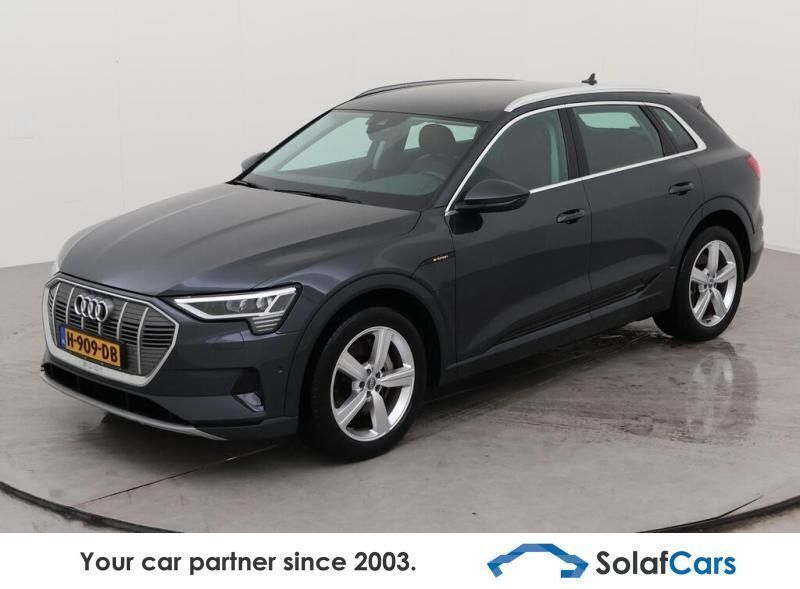 Grau Gebraucht 2019 Audi e-tron Sport SUV | 23.172 € (Superpreis) - Bild 1/4