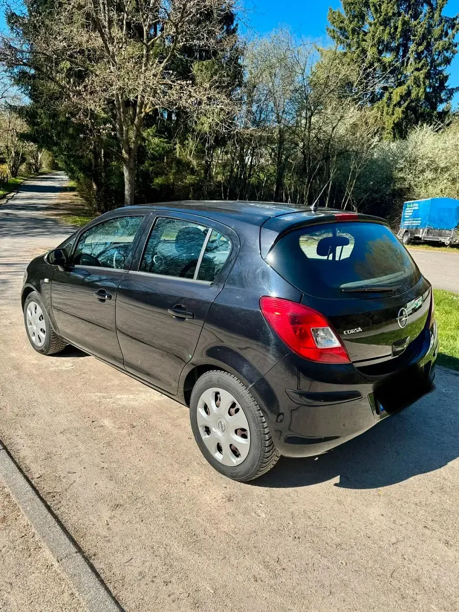 Gebraucht Opel Corsa 90 PS (66 kW) 2009 Schwarz Kleinwagen