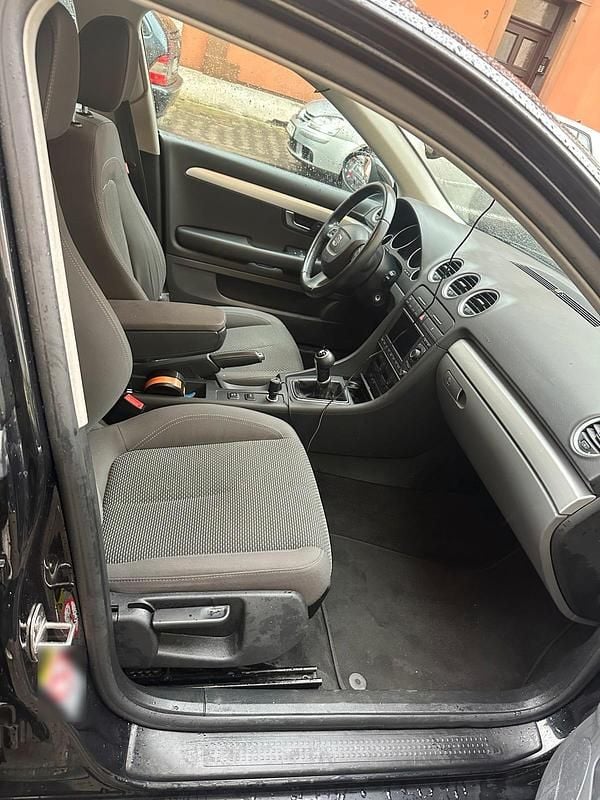 Gebraucht Seat Exeo 143 PS (105 kW) 2012 Schwarz Kombi