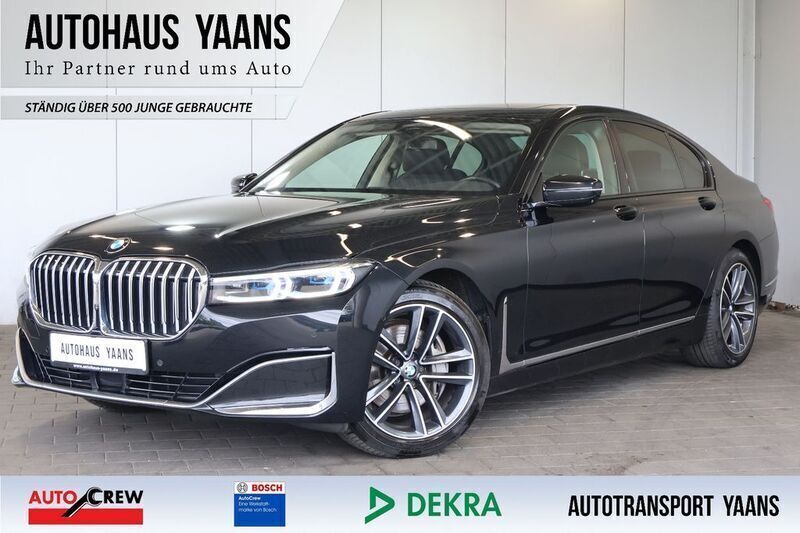 Black sapphire metallic Gebraucht 2021 BMW 730 Limousine | 47.989 € (Guter Preis) - Bild 1/4