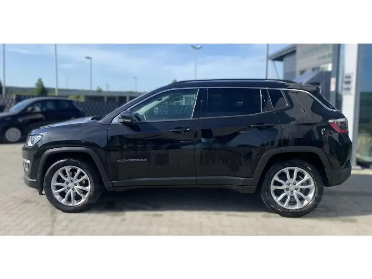 Gebraucht Jeep Compass Limited 150 PS (110 kW) 2020 Carbon black metallic clear co SUV