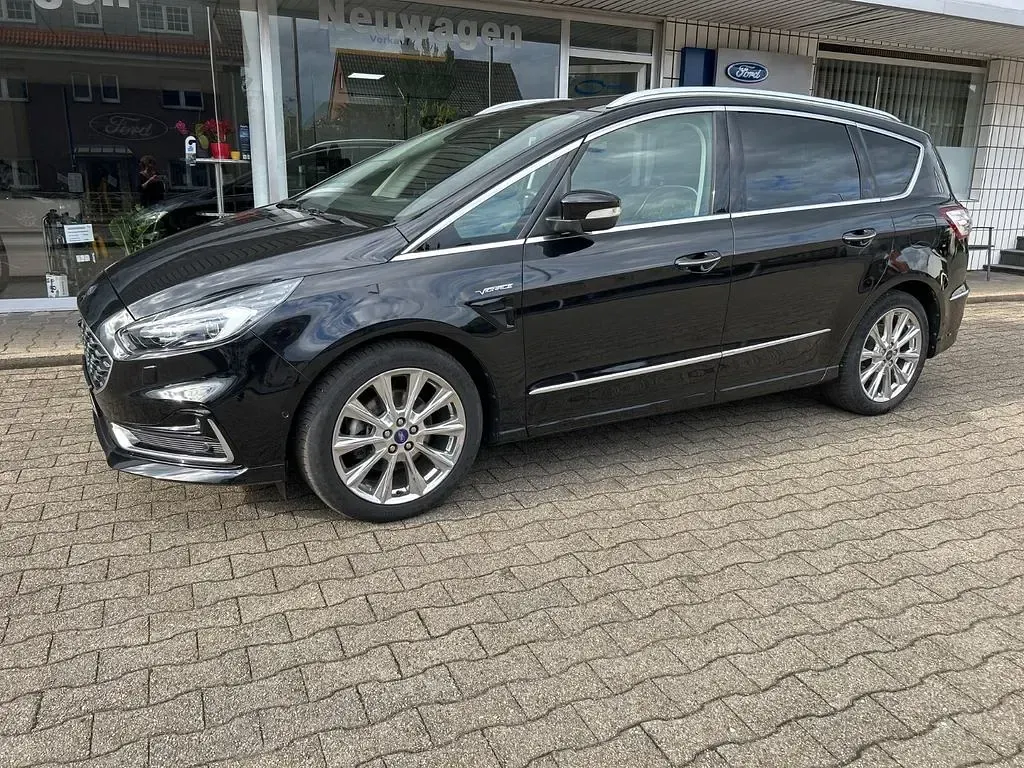 Gebraucht Ford S-MAX Vignale 190 PS (139 kW) 2022 Schwarz Van / Kleinbus