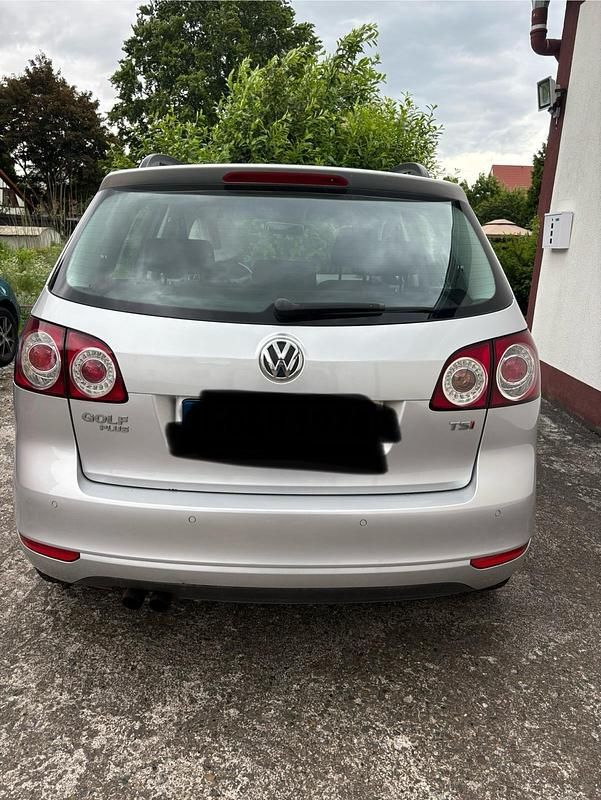 Gebraucht VW Golf Plus Cross 122 PS (89 kW) 2010 Silber Van / Kleinbus