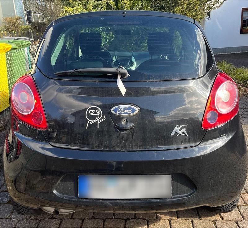 Gebraucht Ford Ka 70 PS (51 kW) 2010 Schwarz Kleinwagen