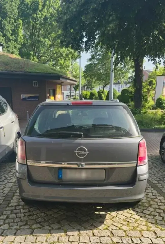 Gebraucht Opel Astra 101 PS (74 kW) 2005 Grau Kombi