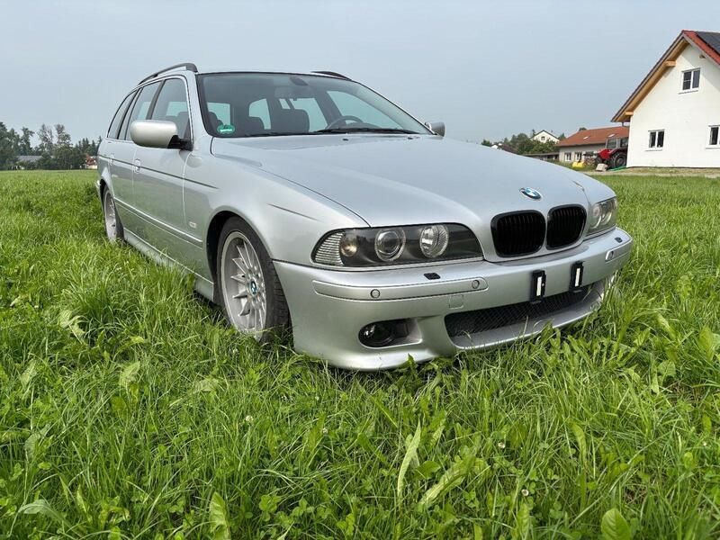 Silber Gebraucht 2000 BMW 530 Kombi | 6.900 € (Fairer Preis) - Bild 1/4
