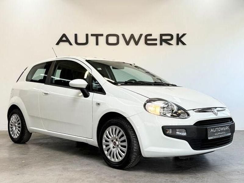 Weiß Gebraucht 2010 Fiat Punto Evo Dynamic Kleinwagen | 3.499 € (Guter Preis) - Bild 1/4